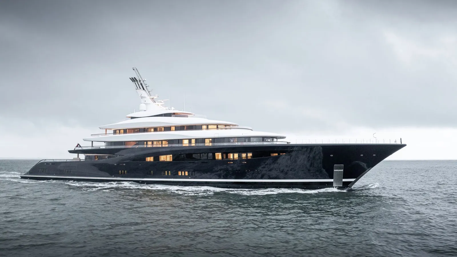 Bill Gates recebe megaiate luxuoso: o Breakthrough